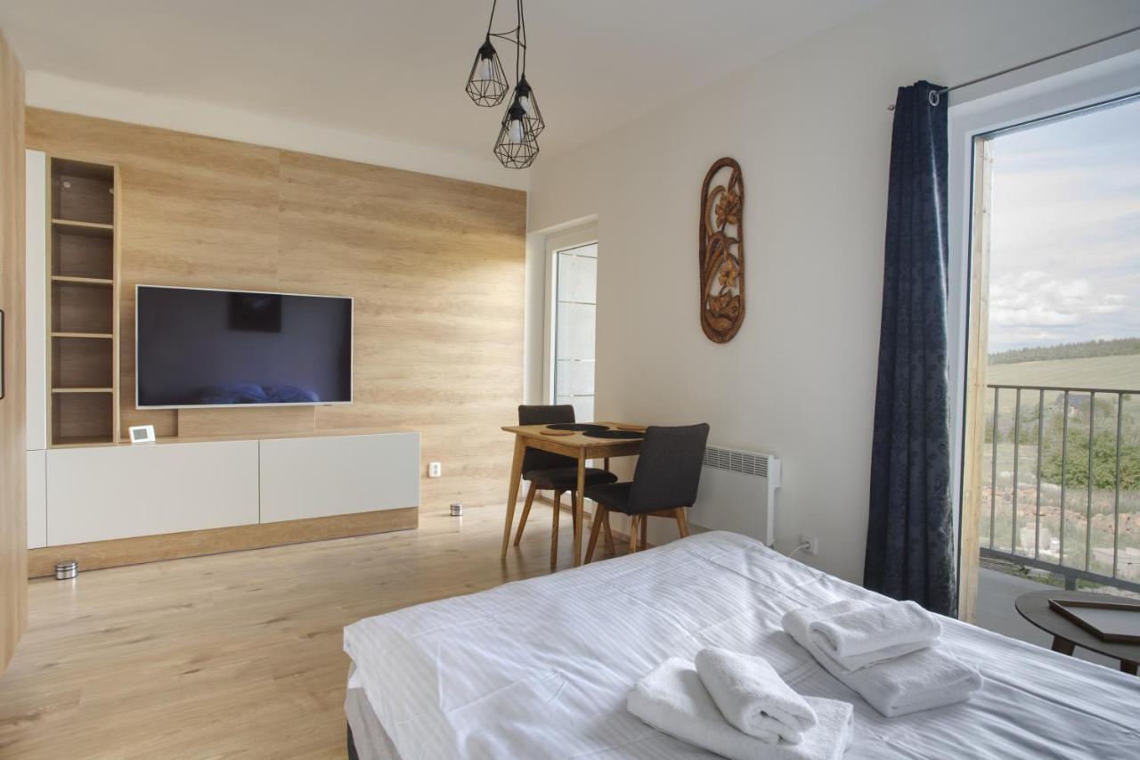 Mountain Apartments Klinovec Hexagon Loučná pod Klínovcem Buitenkant foto