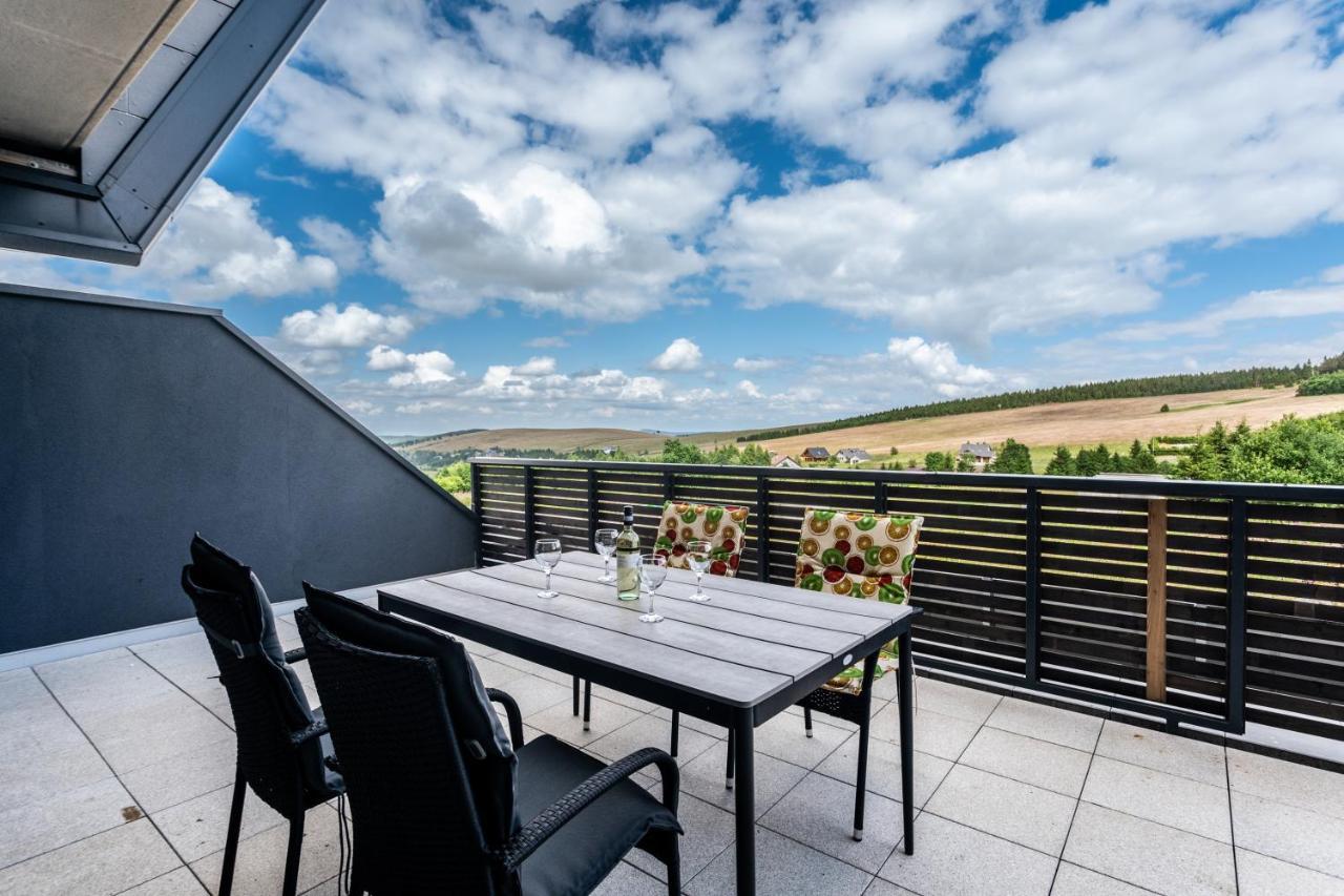 Mountain Apartments Klinovec Hexagon Loučná pod Klínovcem Buitenkant foto