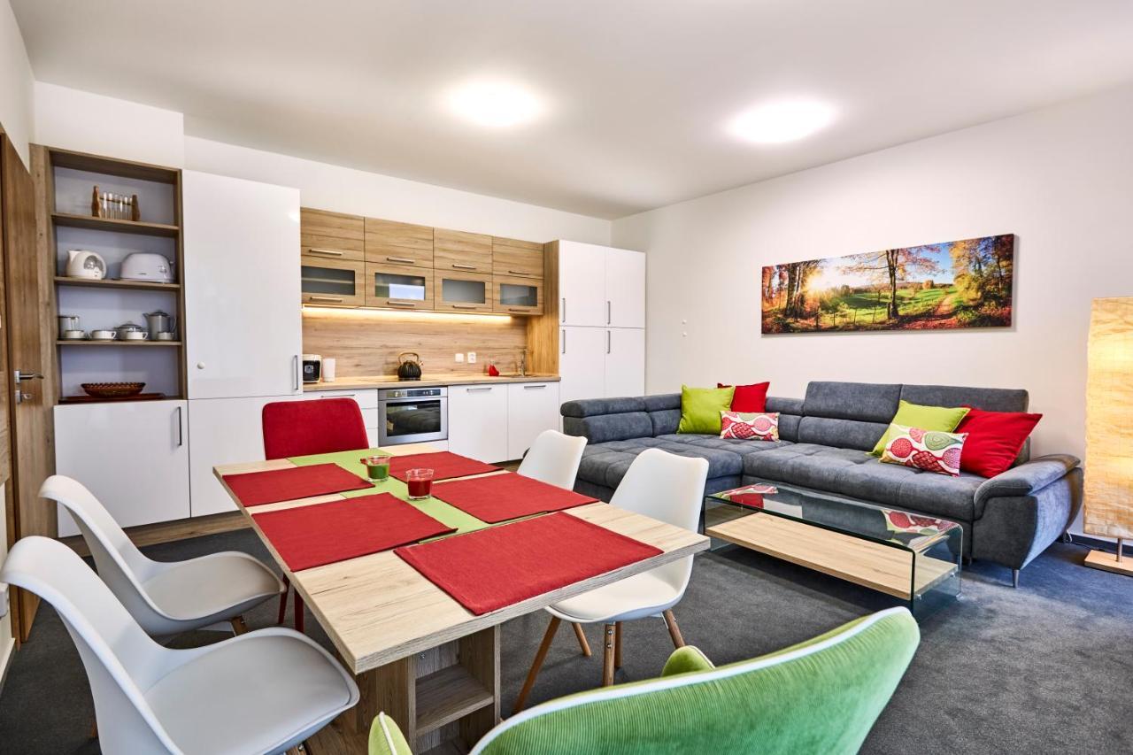 Mountain Apartments Klinovec Hexagon Loučná pod Klínovcem Buitenkant foto
